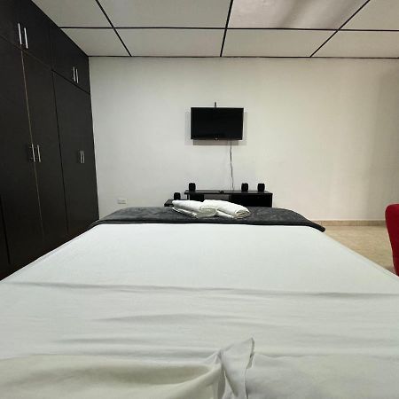Acogedor Apartaestudio Ubicado En La Zona Rosa De Pereira Διαμέρισμα Εξωτερικό φωτογραφία